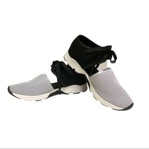 ALL BLACK fashion sneaker black white silver combo